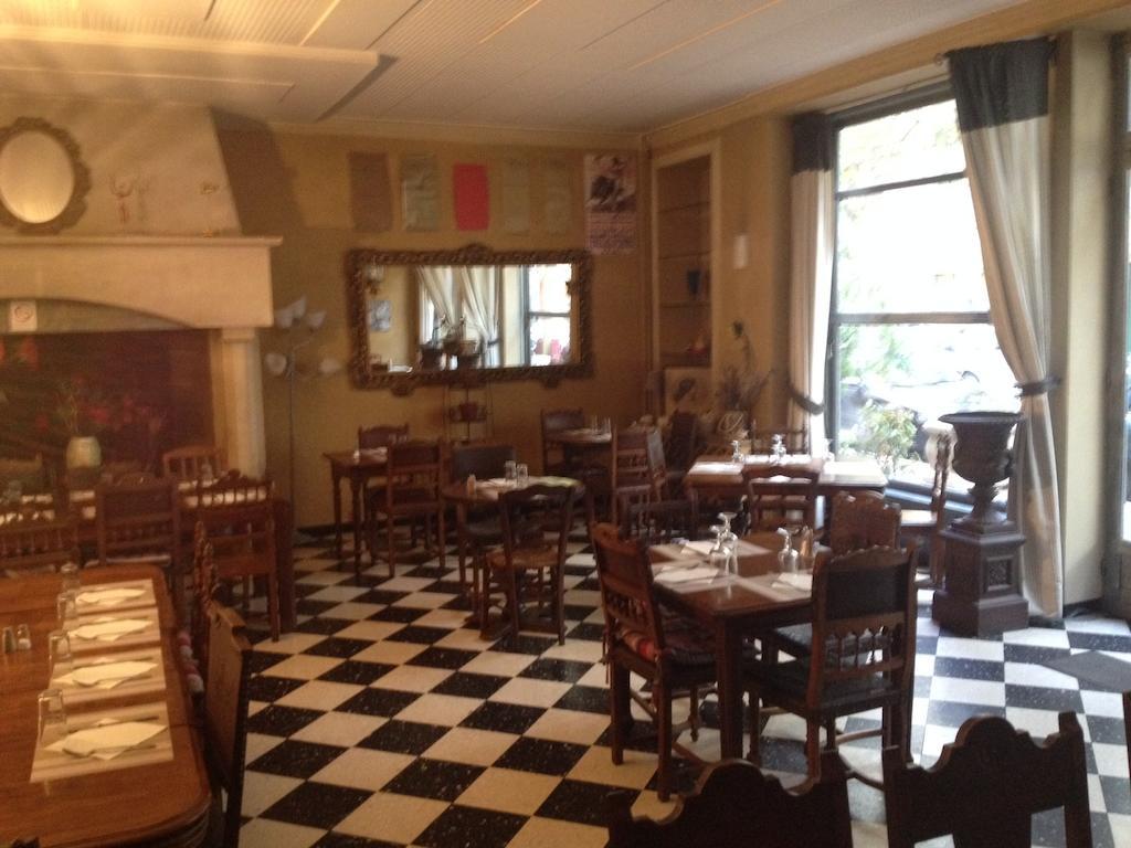 Hotel Restaurant Le Central Châteaurenard Kültér fotó